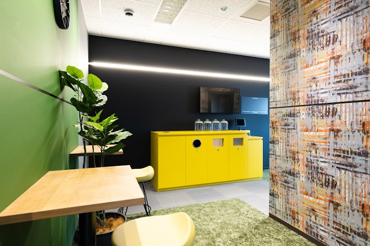 ワークスタイリングSOLO 錦糸町 coworking space in Sumida City, Japan 1