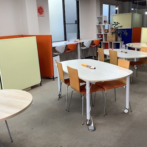 Coworking Cafe CC coworking space in Tsu, Japan 1