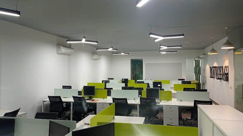 Just Office coworking space in Gurugram, India 1