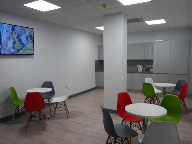 Devonshire Business Centres coworking space in High Wycombe, United Kingdom of Great Britain and Northern Ireland 1