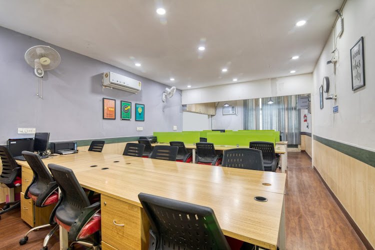 1share office coworking space in New Delhi, India 1