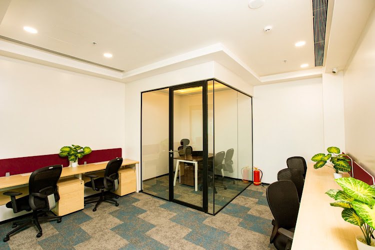EsziWorkN coworking space in Mumbai, India 1