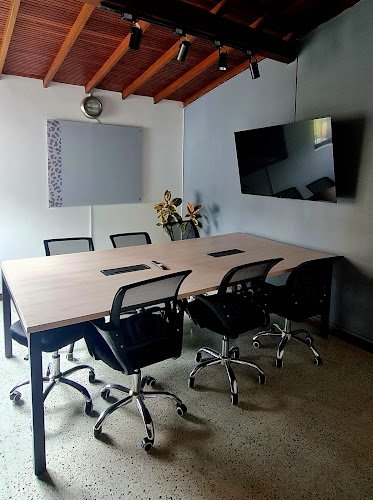 LeopART Casa Creativa coworking space in Medellín, Laureles - Estadio, Medellin, Colombia 1
