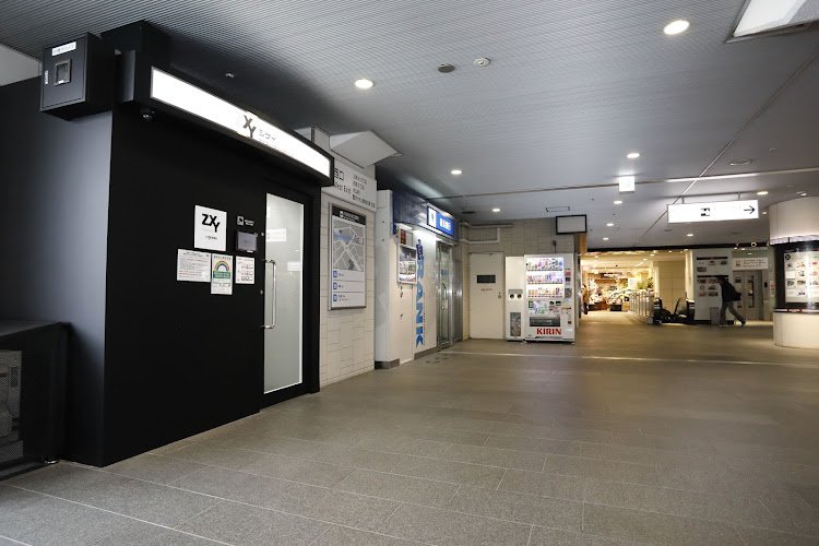ジザイ 代々木上原 coworking space in Shibuya, Japan 1