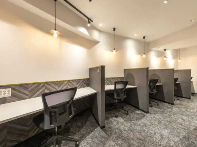 BIZcomfort海老名 coworking space in Ebina, Japan 1