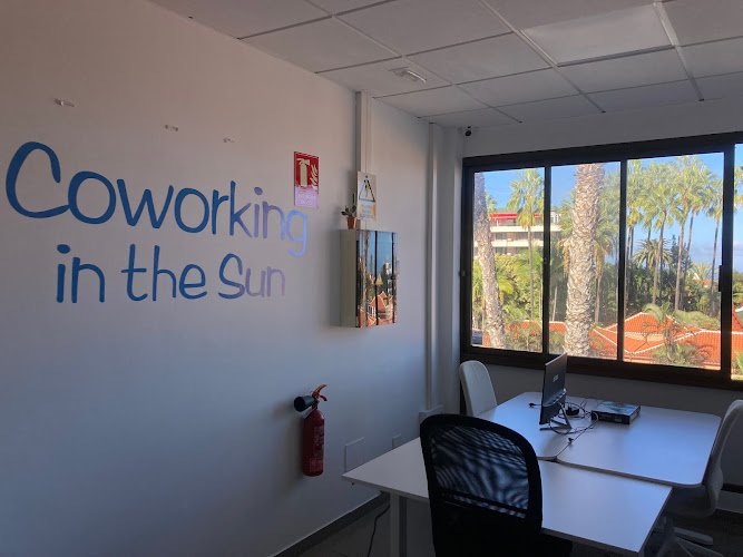 Coworking in the Sun coworking space in Puerto de la Cruz, Spain 1