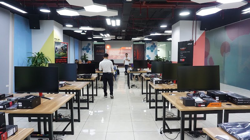 Kico-working by MPRO OFFICE coworking space in Hanoi, Viet Nam 1