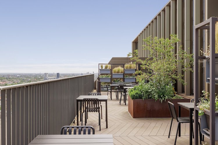 Vantage Point coworking space in London, United Kingdom of Great Britain and Northern Ireland 1