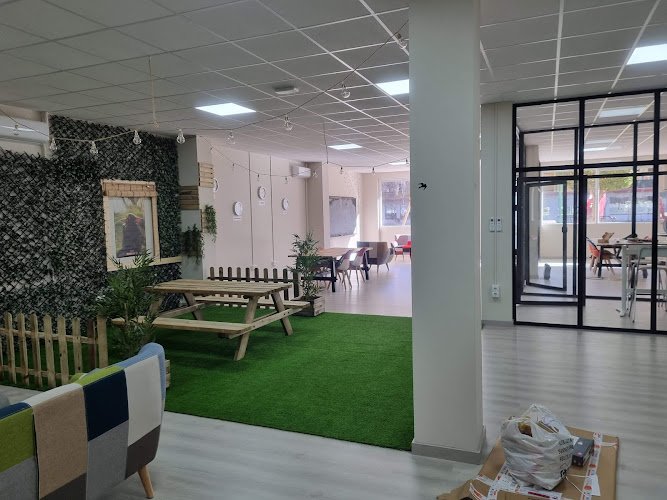 Vencejo Lounge coworking space in La Bañeza, Spain 1