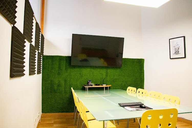 Workanda coworking space in Calahorra, Spain 1