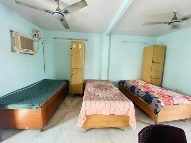 SIM PG ( Boys PG Near North Campus ) coworking space in New Delhi, Delhi, India 1