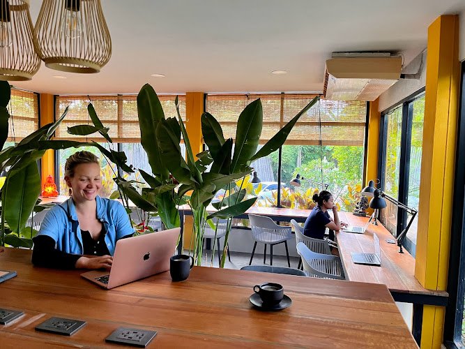 Inner Space Coworking coworking space in Ko Pha-ngan District, Thailand 1