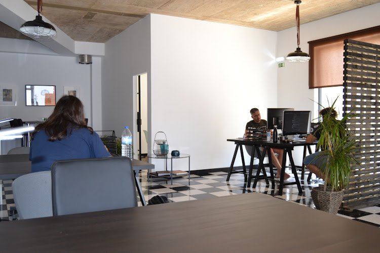 Golden Creative: Co-Work & Creative Studio coworking space in Loulé, Portugal 1