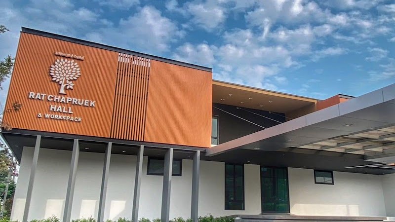 ราชพฤกษ์ฮอลล์ แอนด์ เวิร์กสเปซ Ratchapruek Hall & Workspace coworking space in Taling Chan, Thailand 1