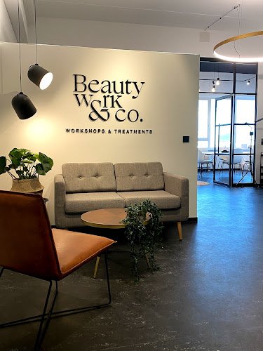 BEAUTY WORK & CO | Seminarraum coworking space in Stuttgart, Germany 1