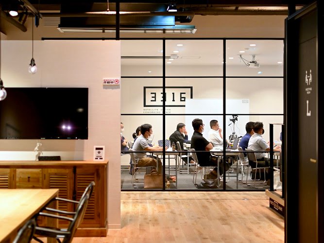 コワーキングスペースPORTO3316｜ポルト coworking space in Imari, Japan 1