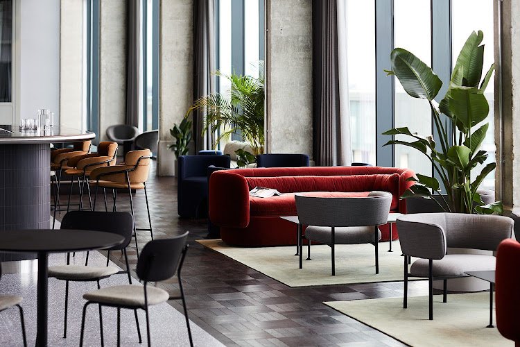 Fora - One Lyric Square coworking space in London, United Kingdom of Great Britain and Northern Ireland 1