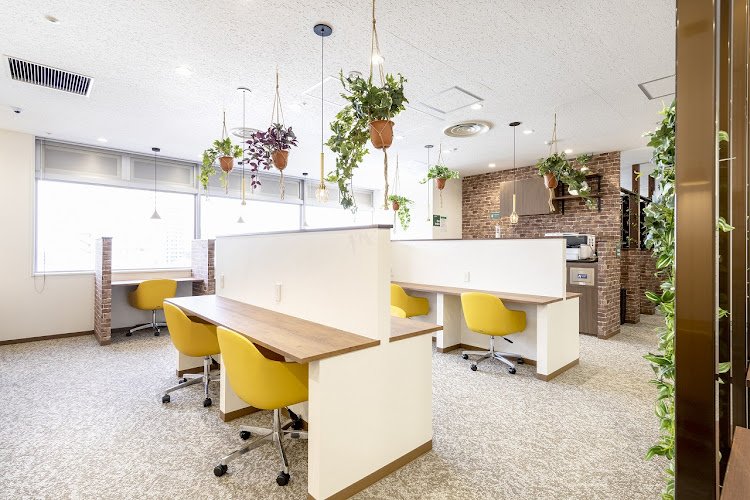 BIZcomfort三鷹 coworking space in Mitaka, Japan 1