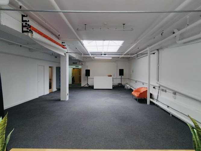 Mango Studios LDN coworking space in London, United Kingdom of Great Britain and Northern Ireland 1