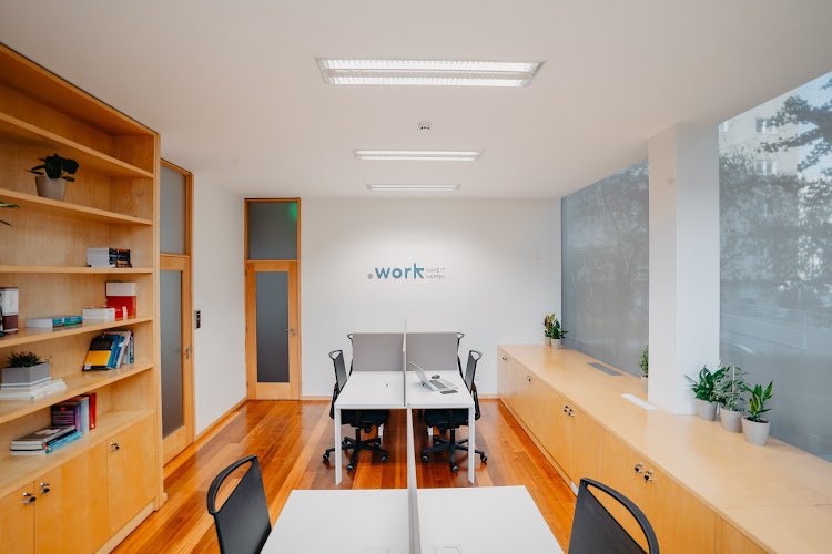 Dot Work - Coworking em V.N.Gaia coworking space in Vila Nova de Gaia, Portugal 1