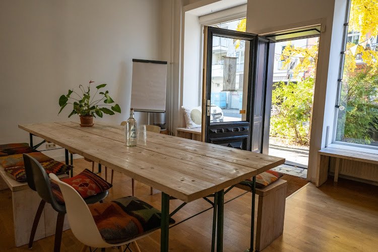 THE LOVERS Space | Workshops & Coaching Räume coworking space in Berlin, Germany 1