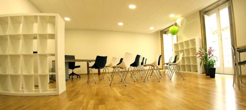 Centro Dalle Que Dalle Innovación Social. Coworking coworking space in Vilagarcía de Arousa, Spain 1