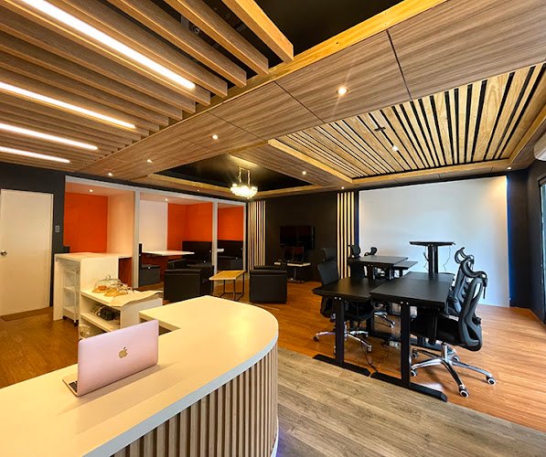 Fullhaus Premium Lounge coworking space in Quezon City, Philippines 1