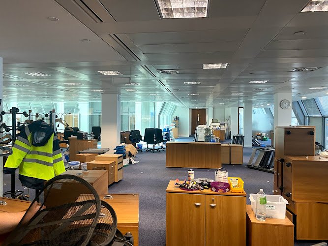 Clear Workspace Office Clearance coworking space in London, United Kingdom of Great Britain and Northern Ireland 1