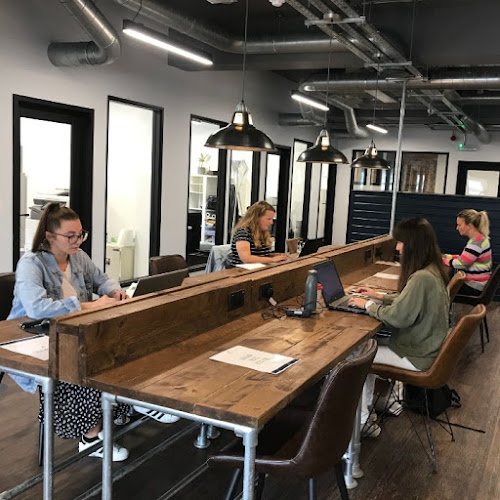Freshmill Serviced Offices, Co-Working and Meeting Rooms coworking space in Haywards Heath, United Kingdom of Great Britain and Northern Ireland 1