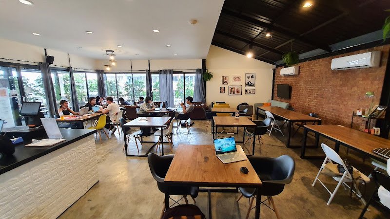 UnionSPACE coworking space in Watthana, Thailand 1
