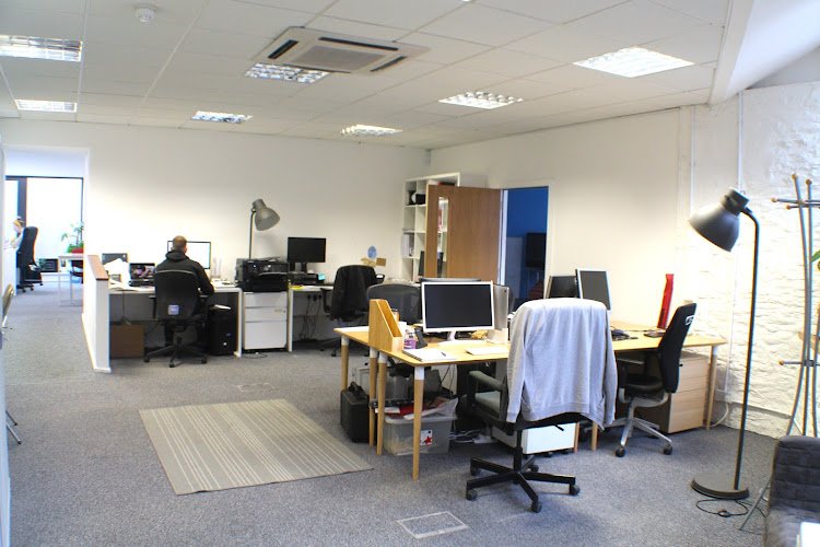 Trade Street Desks coworking space in Cardiff, United Kingdom of Great Britain and Northern Ireland 1