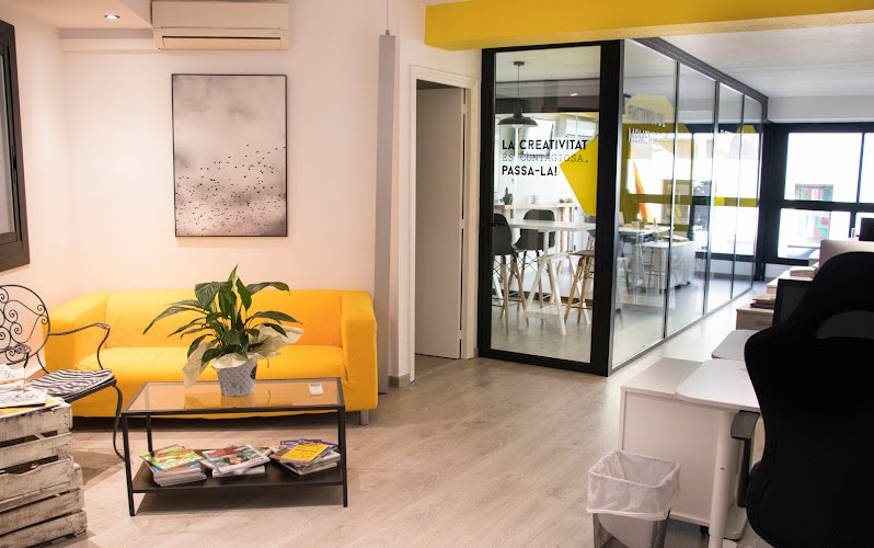 Espai Factoria Flat coworking space in Reus, Spain 1