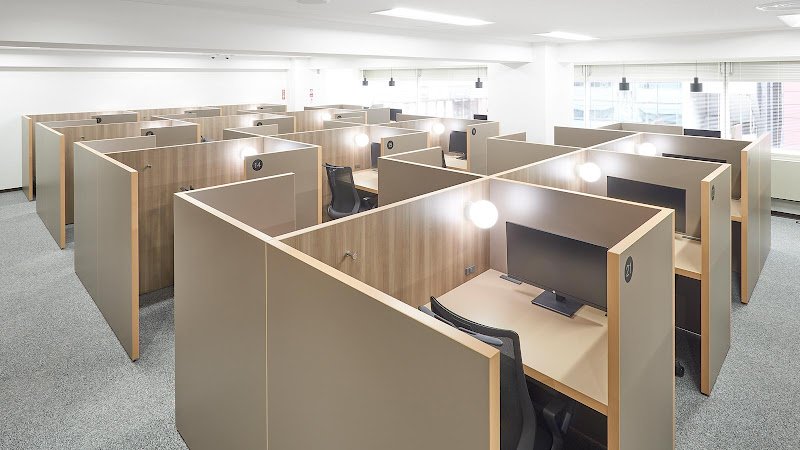 NewWork 横浜鶴屋町 coworking space in Yokohama, Japan 1