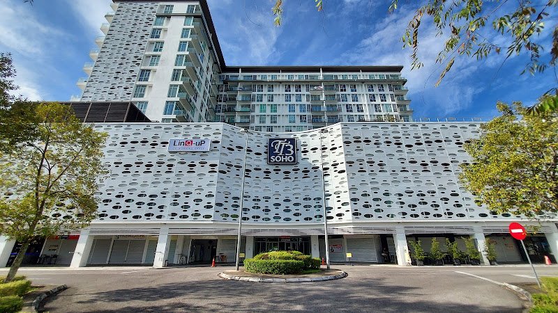 LinQ-uP Coworking Space TT3 Soho coworking space in Kuching, Malaysia 1
