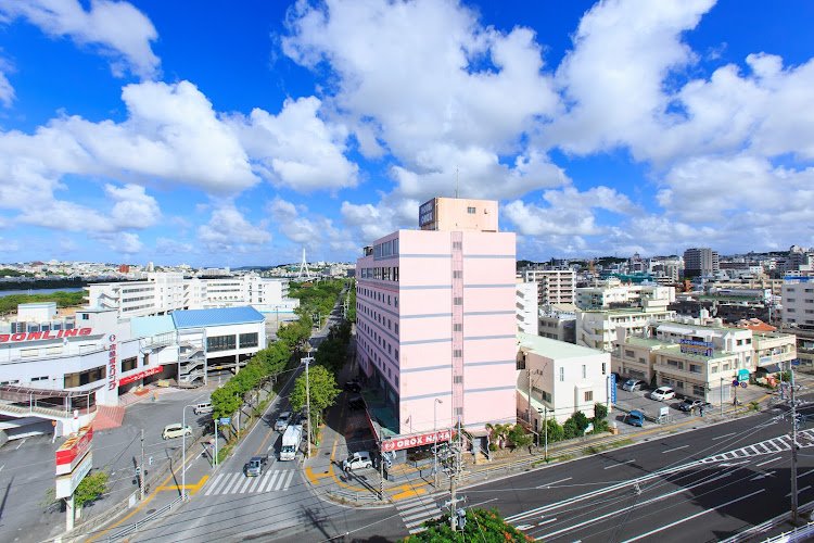 HOTEL OROX coworking space in Naha, Japan 1