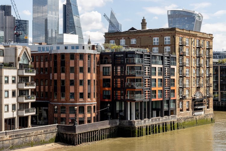 Locke at Broken Wharf, Millennium Bridge coworking space in London, United Kingdom of Great Britain and Northern Ireland 1