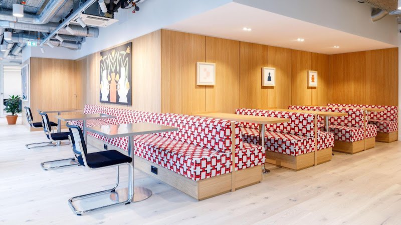 WeWork Rosenthaler Straße 43-45 - Private Büroflächen und Coworking coworking space in Berlin, Germany 1