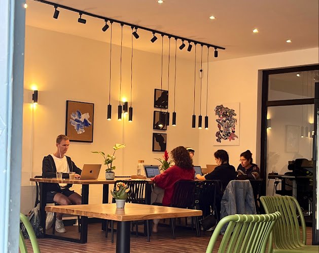 UMA Hub Coworking & Cafe coworking space in Berlin, Germany 1