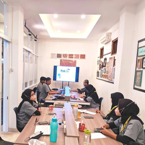 Omah Mapan Coworking Space & Cafe coworking space in Yogyakarta City, Indonesia 1
