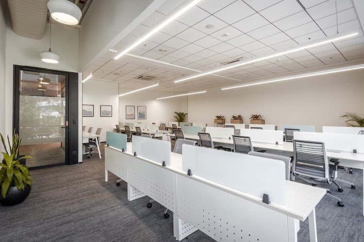 Table Space Prestige Trade Tower coworking space in Bengaluru, India 1