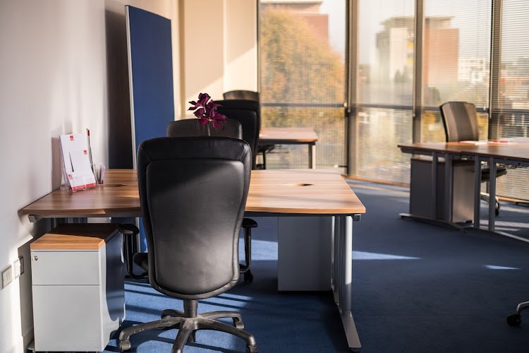 Regal Court Business Centre coworking space in Slough, United Kingdom of Great Britain and Northern Ireland 1